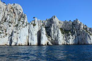 calanques-of-cassis-1252430_1920